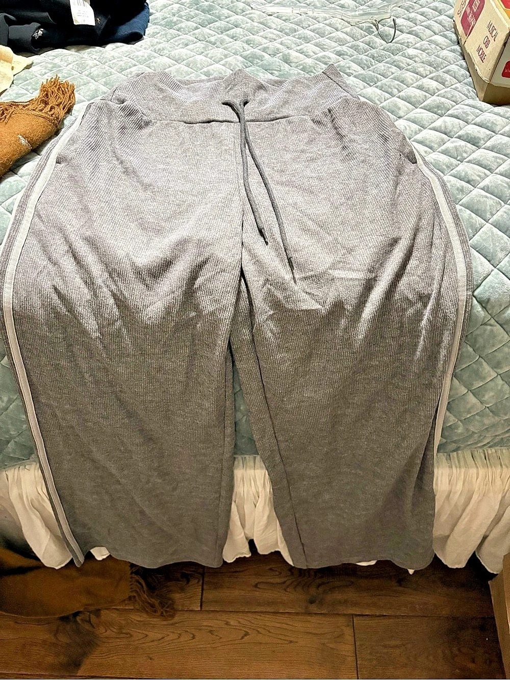 Halara Track Pants with Side Stripes in Gray Large